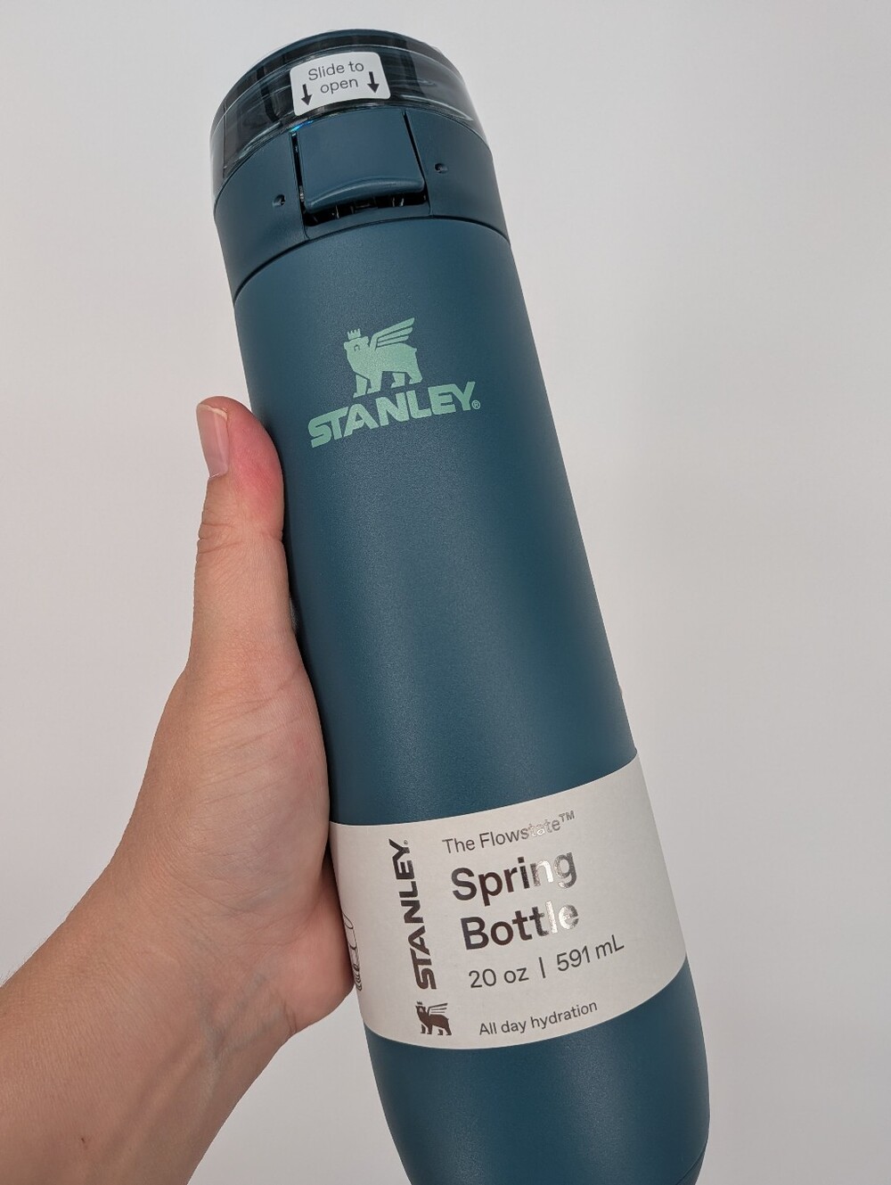 new Stanley Flowstate Spring Bottle 20 OZ leakproof water bottle cup Costal teal